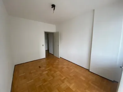 Sala Comercial para alugar, 27m² no Centro Histórico, Porto Alegre