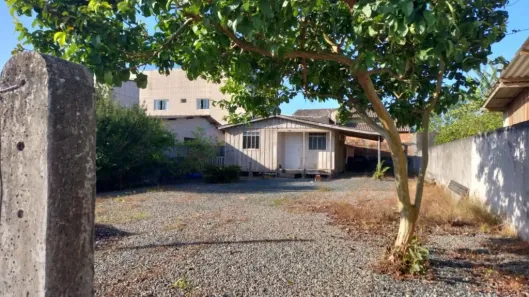 Lote/Terreno à venda, 376m² no Centro, Penha