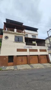 Casa com 4 Quartos para alugar, 321m² no Santa Teresa, Juiz de Fora