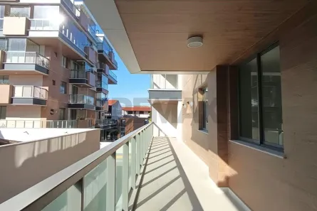 Apartamento com 3 Quartos para alugar, 125m² no Marazul, Niterói