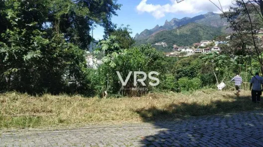 Lote/Terreno à venda, 475m² no Jardim Europa, Teresópolis