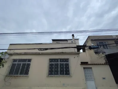 Casa com 2 Quartos à venda, 50m² no Ramos, Rio de Janeiro
