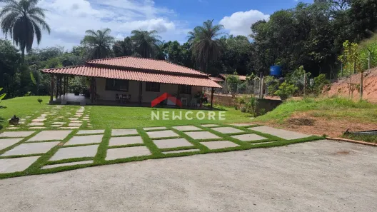 Fazenda/Sítio com 3 Quartos à venda, 2400m² no Caiapós, Contagem
