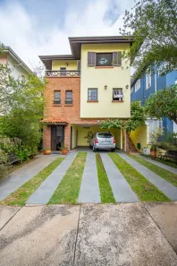 Casa de Condomínio com 3 Quartos à venda, 211m² no Jardim Lambreta, Cotia