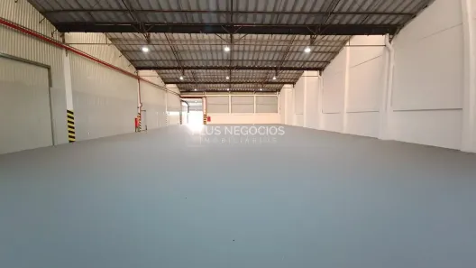 Galpão/Depósito/Armazém para alugar, 1300m² no Éden, Sorocaba