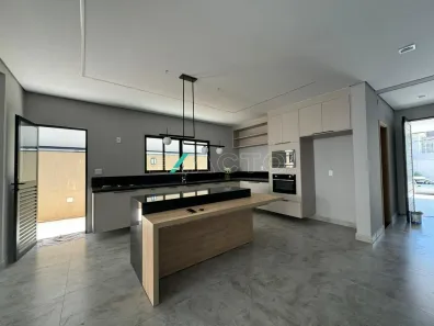 Sobrado com 3 Quartos à venda, 290m² no Swiss Park, Campinas