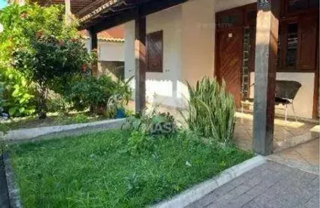 Casa com 3 Quartos à venda, 240m² no Santa Inês, Vila Velha