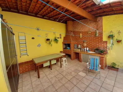 Sobrado com 3 Quartos à venda, 225m² no Vila Joaniza, São Paulo