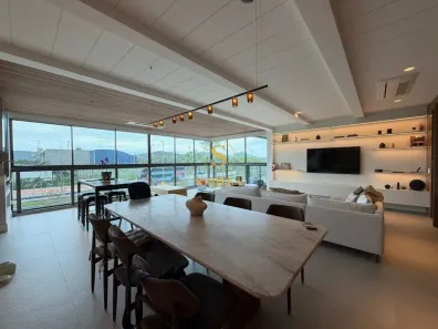 Apartamento com 3 Quartos à venda, 235m² no Jurerê Internacional, Florianópolis