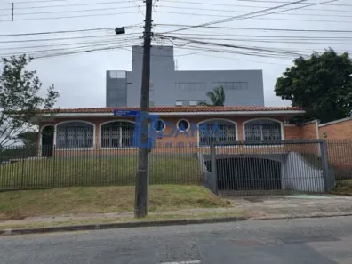 Casa com 3 Quartos à venda, 200m² no Guabirotuba, Curitiba