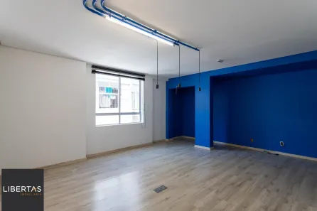 Galpão/Depósito/Armazém com 6 Quartos à venda, 42m² no Independência, Porto Alegre