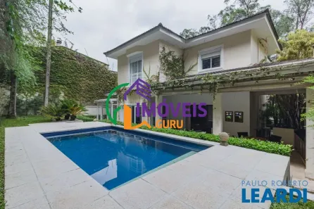 Casa de Condomínio com 4 Quartos à venda, 560m² no Jardim Leonor, São Paulo