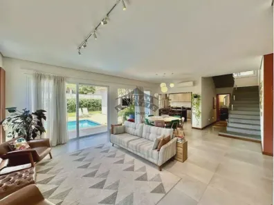 Casa de Condomínio com 4 Quartos à venda, 345m² no Granja Viana, Carapicuíba