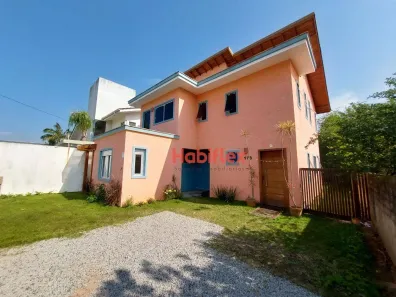 Casa com 4 Quartos à venda, 187m² no Campeche, Florianópolis