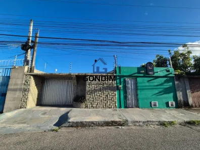 Casa com 4 Quartos à venda, 330m² no Tauape, Fortaleza