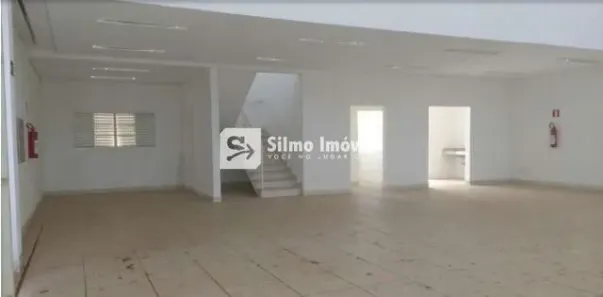 Galpão/Depósito/Armazém para alugar, 300m² no Alto Umuarama, Uberlândia