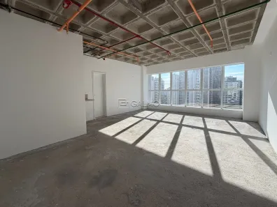 Sala Comercial para alugar, 51m² no Gleba Fazenda Palhano, Londrina