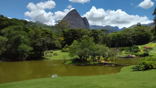 Lote/Terreno à venda, 1000m² no Corrêas, Petrópolis