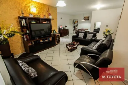 Sobrado com 3 Quartos à venda, 180m² no Jardim Santa Mena, Guarulhos