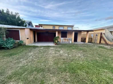 Casa com 4 Quartos à venda, 350m² no Harmonia, Imbé