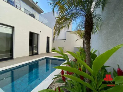 Sobrado com 3 Quartos à venda, 220m² no Cézar de Souza, Mogi das Cruzes
