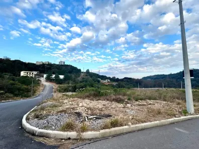 Lote/Terreno à venda, 409m² no São Luiz, Caxias do Sul