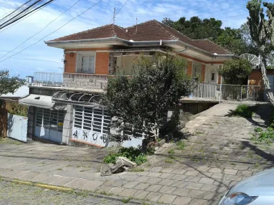 Casa com 3 Quartos à venda, 200m² no Rio Branco, Caxias do Sul