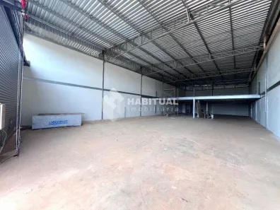 Ponto Comercial para alugar, 520m² no Laranjeiras, Uberlândia