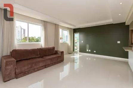 Apartamento com 2 Quartos para alugar, 75m² no Jardim Botânico, Curitiba