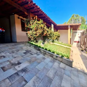 Casa com 3 Quartos à venda, 170m² no Alípio de Melo, Belo Horizonte