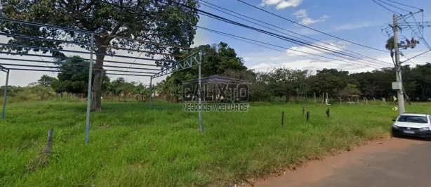 Lote/Terreno à venda, 13650m² no Loteamento Residencial Pequis, Uberlândia