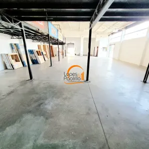 Ponto Comercial para alugar, 300m² no Jardim das Cerejeiras, Atibaia