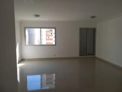 Apartamento com 3 Quartos para alugar, 80m² no Moema, São Paulo