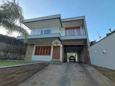 Casa com 4 Quartos à venda, 400m² no Presidente João Goulart, Santa Maria