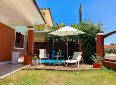 Casa com 4 Quartos à venda, 250m² no Atlântida-Sul, Osório