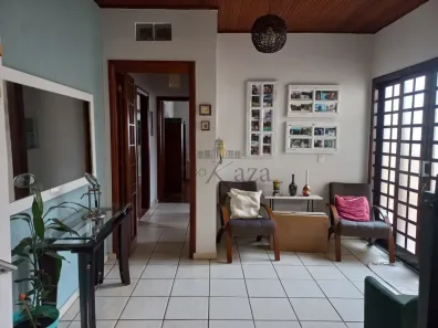 Sobrado com 3 Quartos à venda, 300m² no Parque Industrial, São José dos Campos