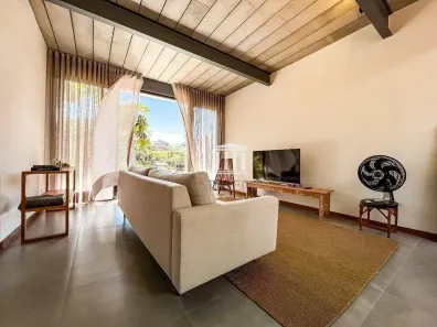 Casa de Condomínio com 3 Quartos à venda, 210m² no Várzea, Teresópolis