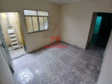 Casa com 2 Quartos para alugar, 50m² no Taquara, Rio de Janeiro