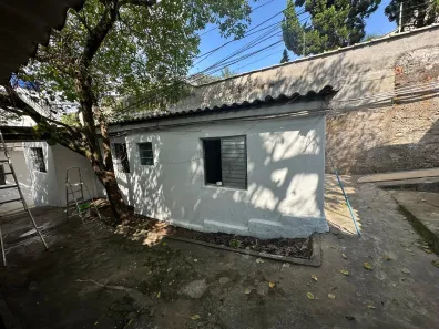 Casa com 1 Quarto para alugar, 35m² no Jardim Umuarama, São Paulo