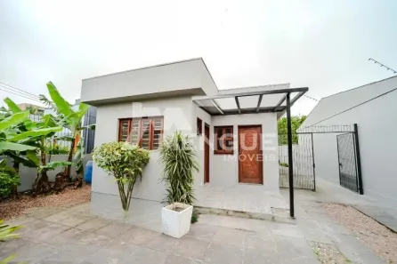Casa com 3 Quartos para alugar, 158m² no Jardim Itu, Porto Alegre