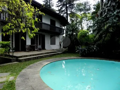 Sobrado com 3 Quartos à venda, 750m² no Chácara São João, Carapicuíba