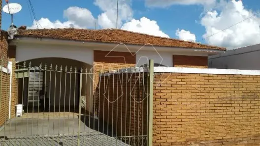 Casa com 3 Quartos à venda, 132m² no Jardim América (Vila Xavier), Araraquara
