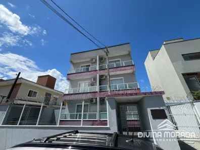 Apartamento com 3 Quartos à venda, 65m² no Iririú, Joinville