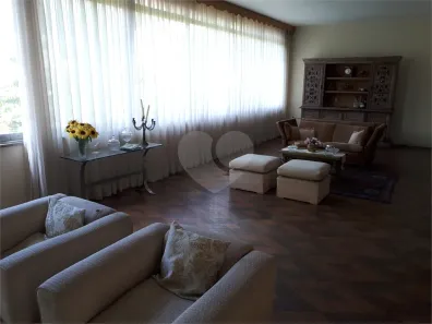 Casa com 5 Quartos à venda, 609m² no Grajaú, Rio de Janeiro