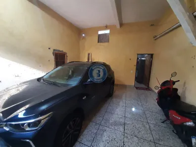 Casa com 6 Quartos à venda, 300m² no Jardim Guarujá, São Paulo
