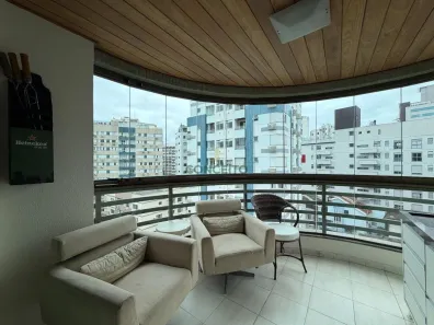 Apartamento com 3 Quartos à venda, 118m² no Centro, Florianópolis