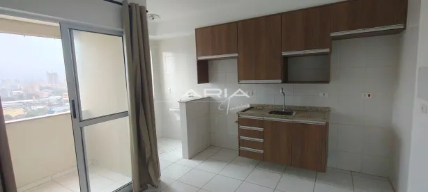 Apartamento com 2 Quartos para alugar, 58m² no Centro, Londrina