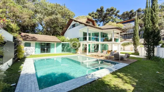 Casa de Condomínio com 4 Quartos à venda, 621m² no São Lourenço, Curitiba