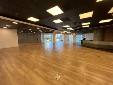 Sala Comercial para alugar, 373m² no Vila Olímpia, São Paulo