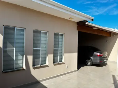 Casa com 3 Quartos à venda, 200m² no Vila Nova Botucatu, Botucatu